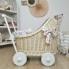 TinaForKids Puppenwagen Mit Bettwäscheset Aus Weiden Und Holz, Natur/Weiß